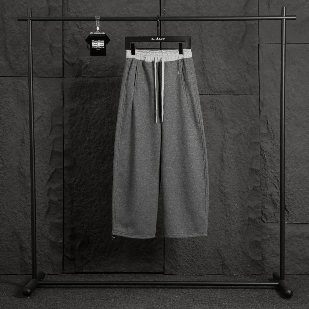 25130 #Dark gray real photo P230